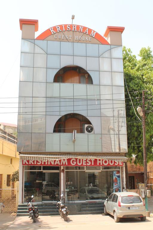 Krishnam Guest House Mathura Esterno foto