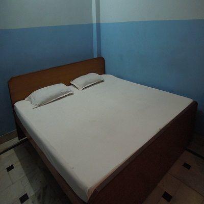 Krishnam Guest House Mathura Esterno foto